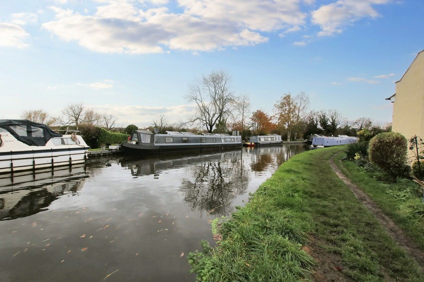 Images for Canal Bridge, Willington, DE65