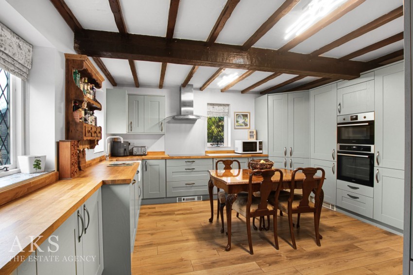 Images for Hatton Fields, Hilton, DE65