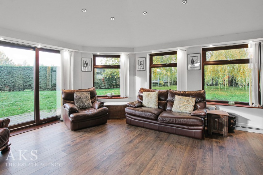 Images for Hatton Fields, Hilton, DE65