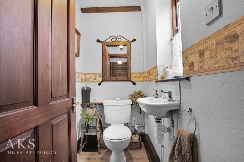 Images for Hatton Fields, Hilton, DE65