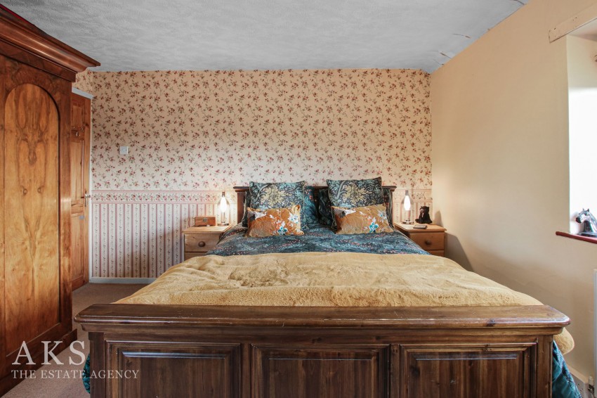 Images for Hatton Fields, Hilton, DE65