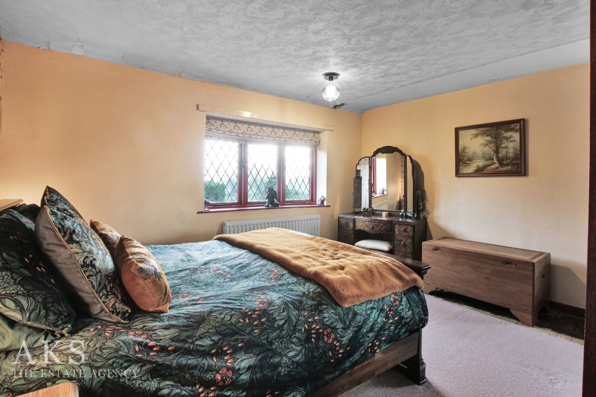 Images for Hatton Fields, Hilton, DE65