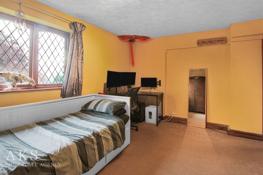 Images for Hatton Fields, Hilton, DE65