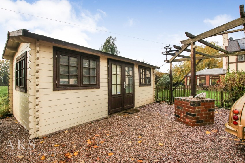 Images for Hatton Fields, Hilton, DE65