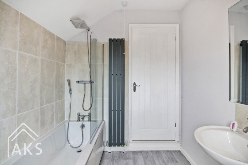 Images for Station Road, Hatton, DE65