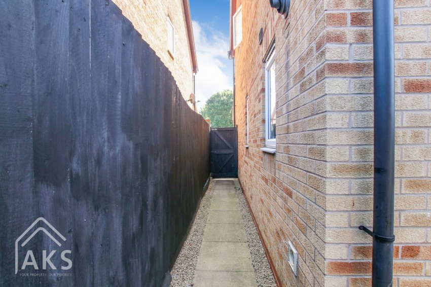 Images for Eaton Close, Hatton, DE65