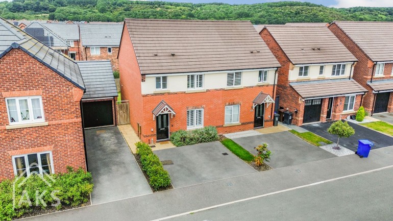 Abbot Road, Burton-On-Trent, DE13