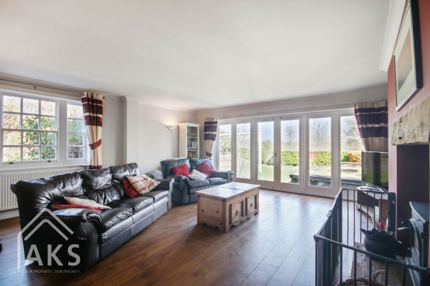 Images for Dovecliff Road, Stretton, DE13