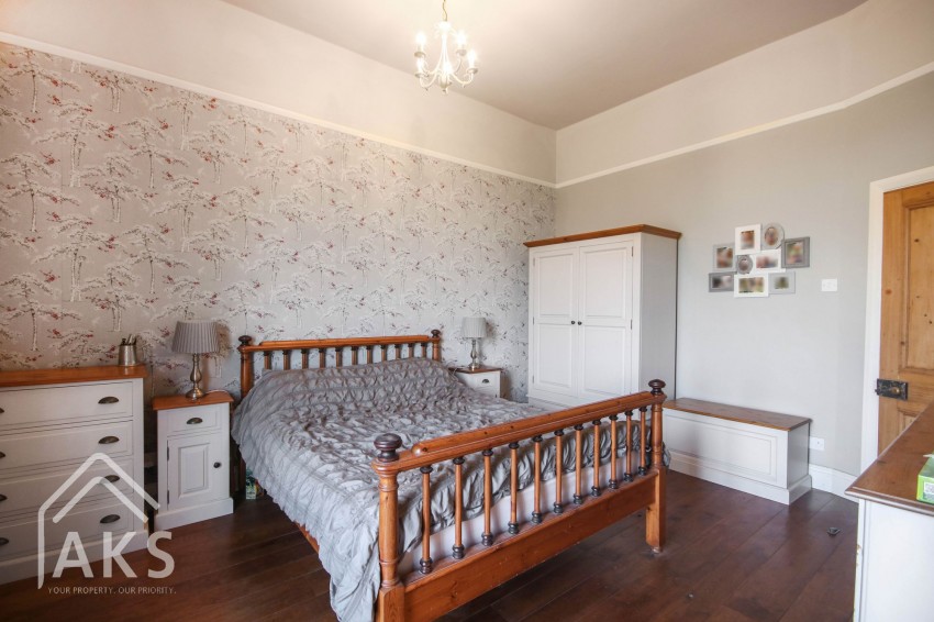 Images for Dovecliff Road, Stretton, DE13