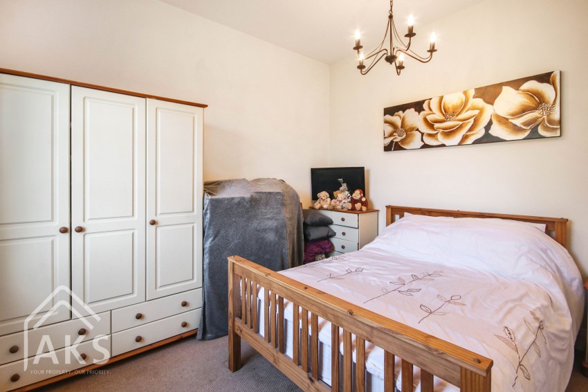 Images for Dovecliff Road, Stretton, DE13