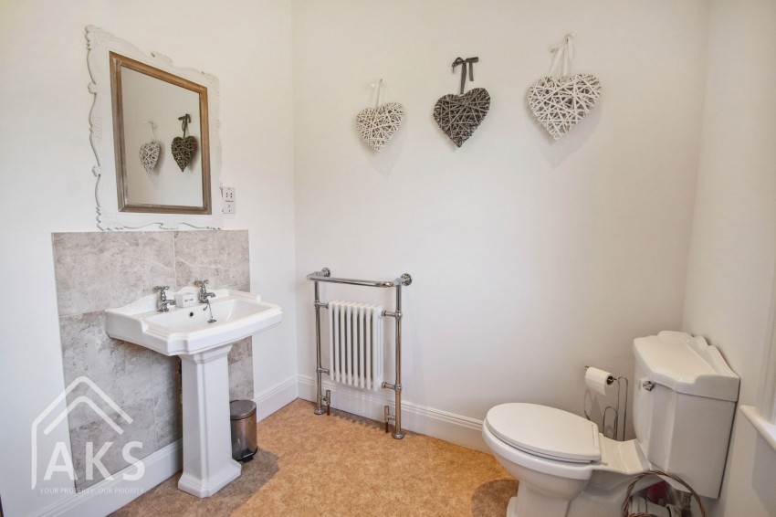 Images for Dovecliff Road, Stretton, DE13