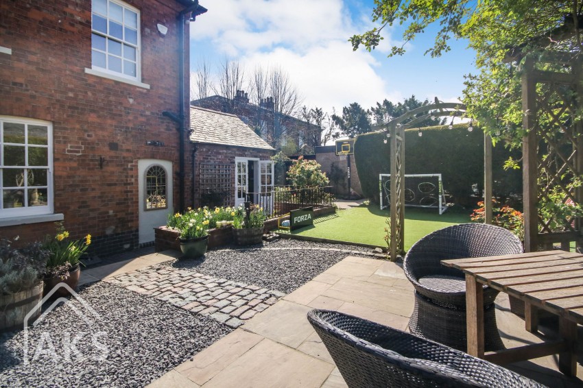 Images for Dovecliff Road, Stretton, DE13
