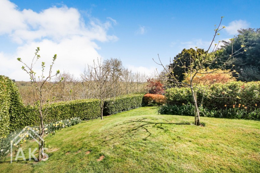 Images for Dovecliff Road, Stretton, DE13