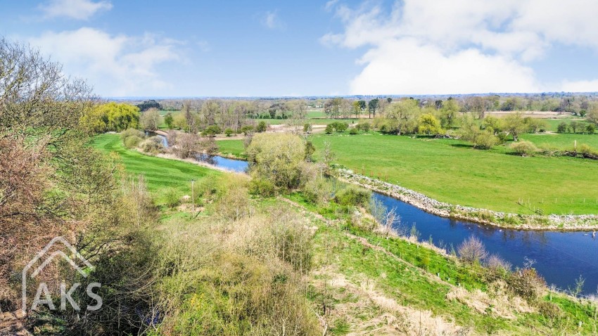 Images for Dovecliff Road, Stretton, DE13