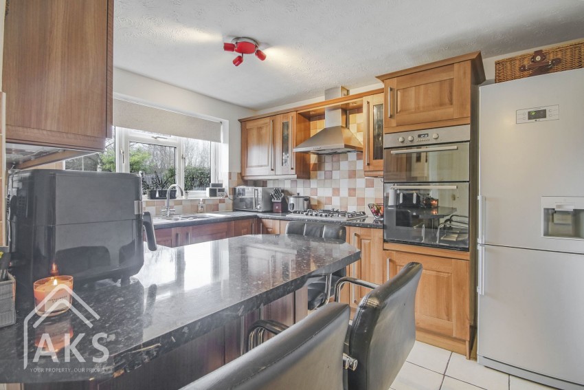 Images for Mulberry Way, Hilton, DE65
