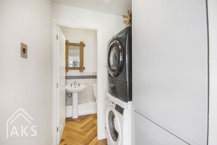 Images for Calder Close, Hilton, DE65