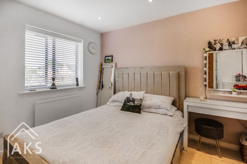 Images for Calder Close, Hilton, DE65