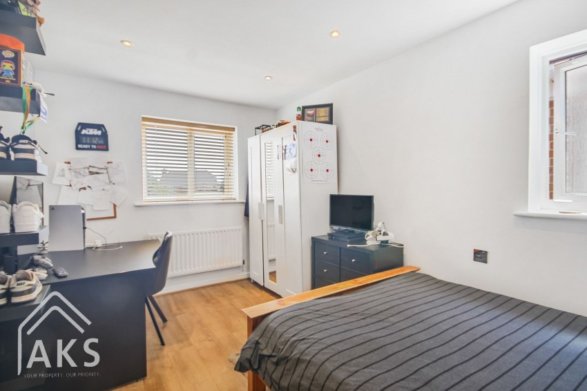 Images for Calder Close, Hilton, DE65