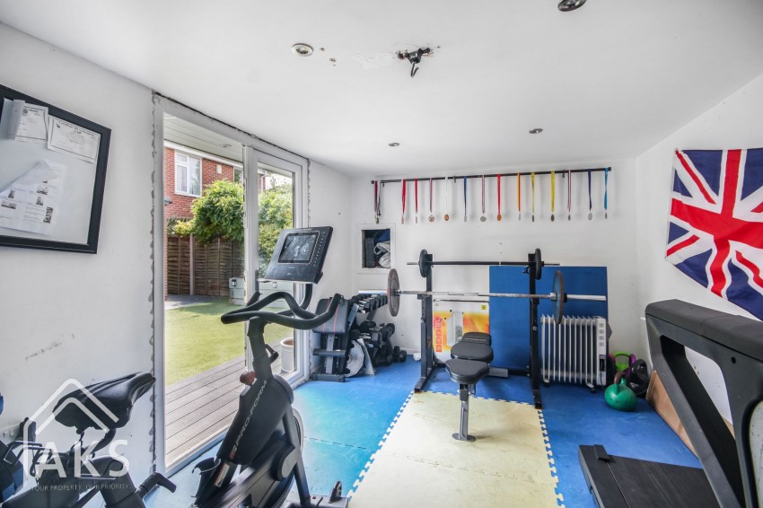 Images for Calder Close, Hilton, DE65