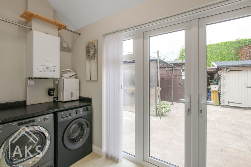 Images for Woodmans Croft, Hatton, DE65