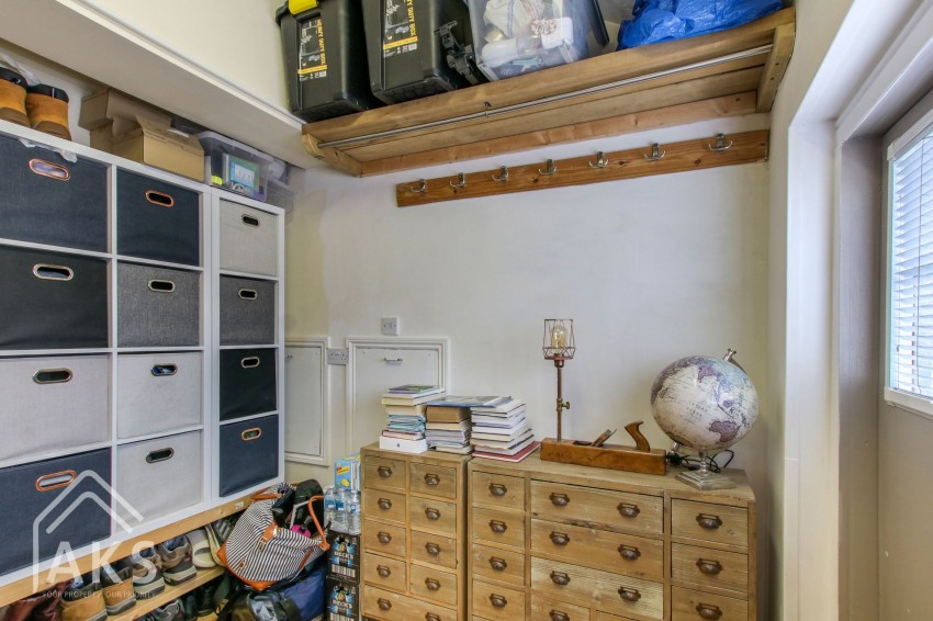 Images for Woodmans Croft, Hatton, DE65