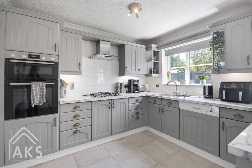 Images for Bren Way, Hilton, DE65