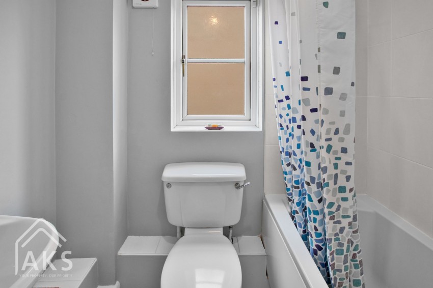Images for Bren Way, Hilton, DE65