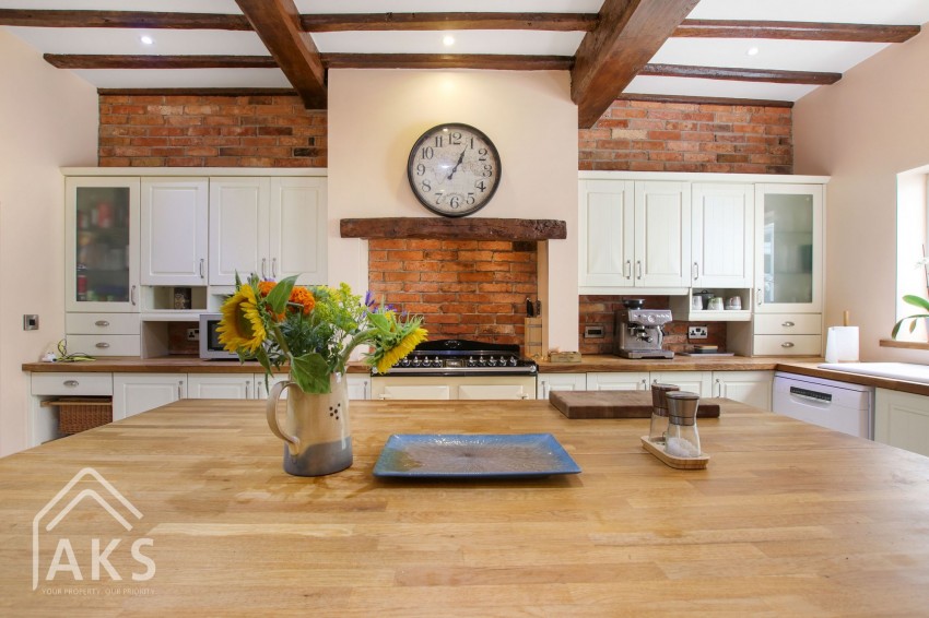Images for Hay Lane, Foston, DE65