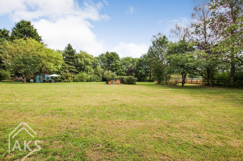 Images for Hay Lane, Foston, DE65