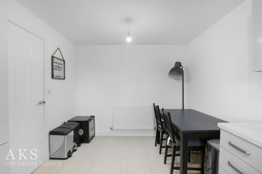 Images for Wren Close, Hatton, DE65