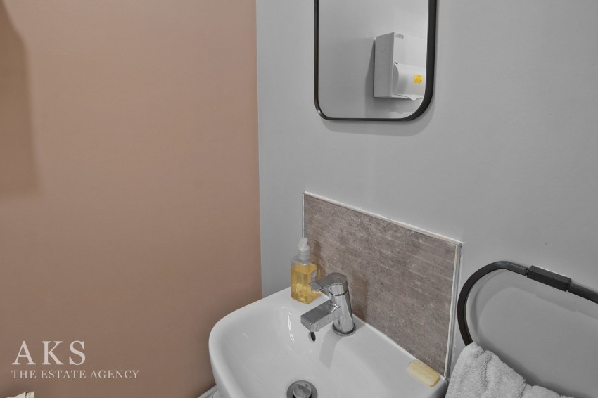 Images for Wren Close, Hatton, DE65