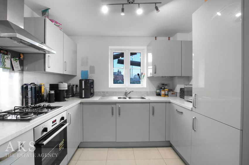 Images for Wren Close, Hatton, DE65