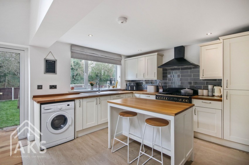 Images for New Road, Hilton, DE65