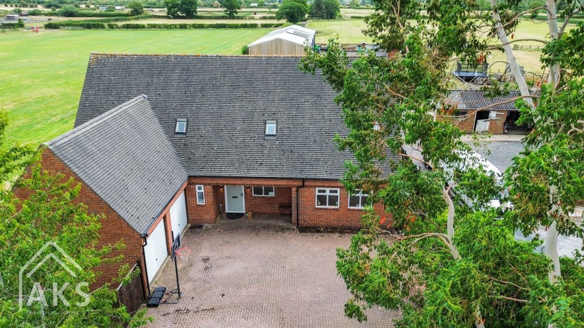Images for Watery Lane, Scropton, DE65