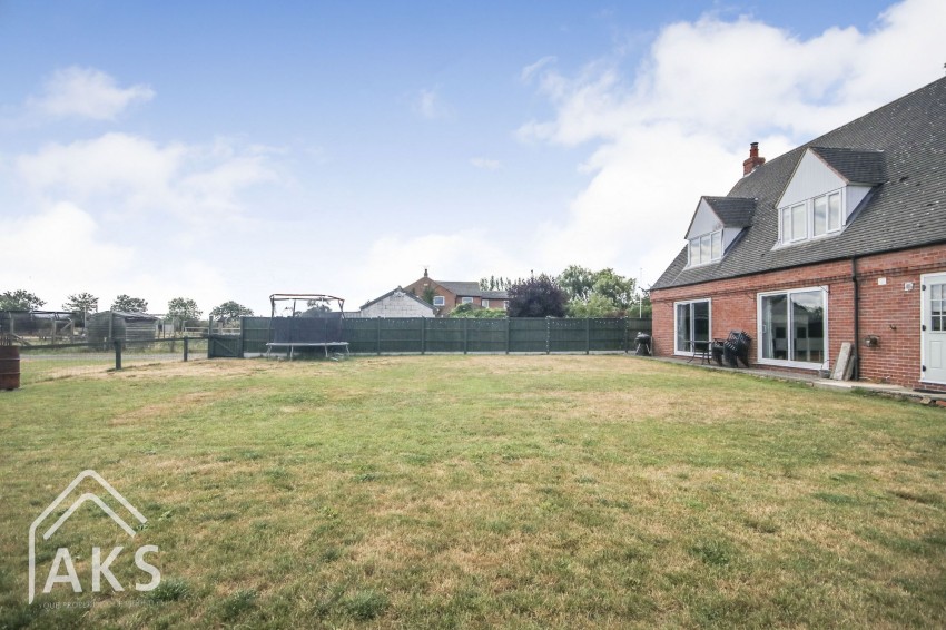 Images for Watery Lane, Scropton, DE65