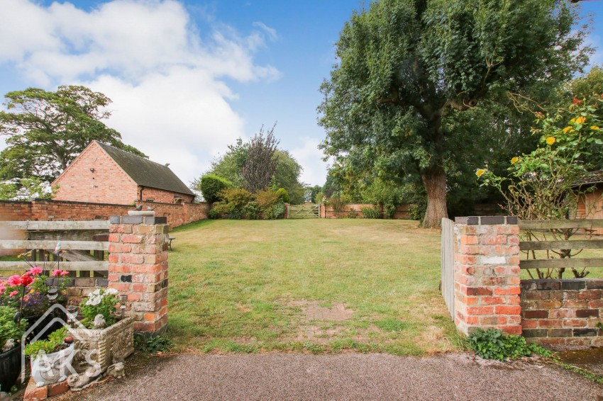 Images for Main Street, Milton, DE65