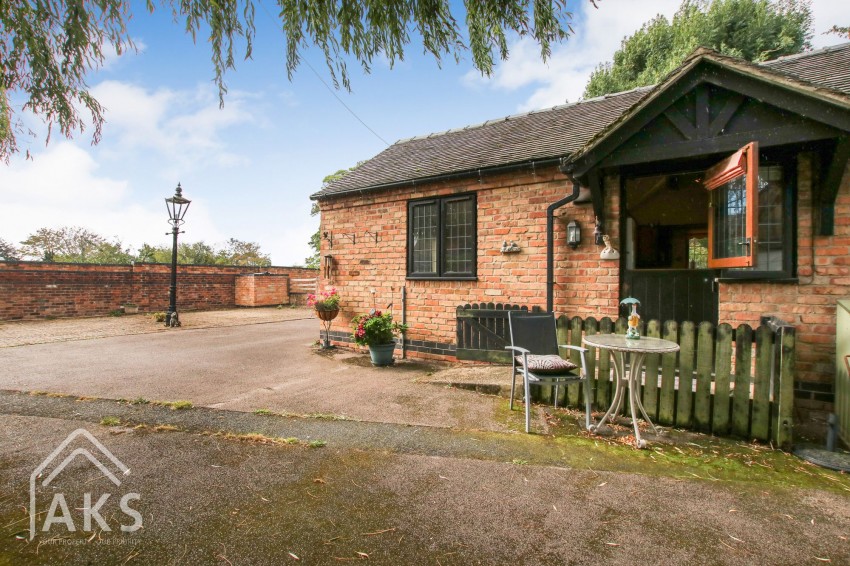 Images for Main Street, Milton, DE65