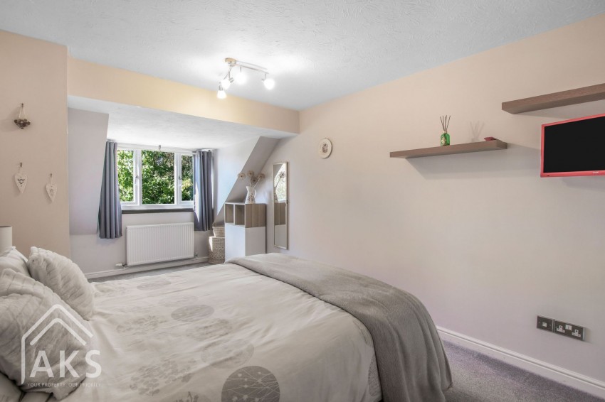 Images for Hassall Road, Hatton, DE65