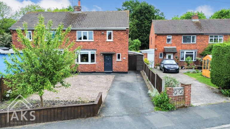 New Road, Hilton, DE65