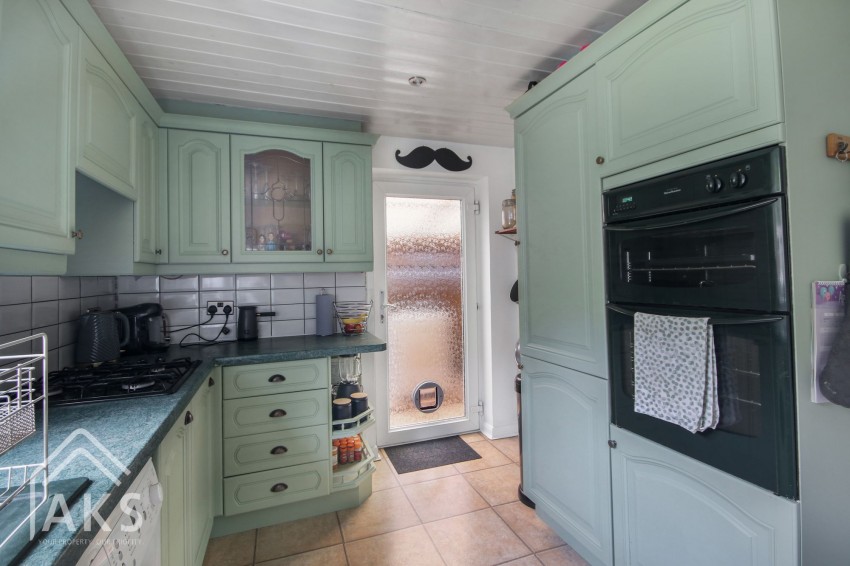 Images for New Road, Hilton, DE65