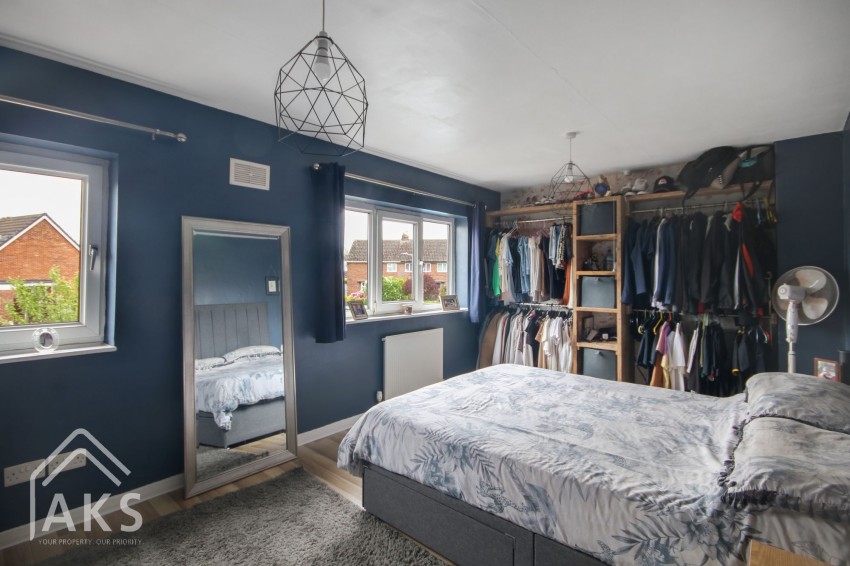 Images for New Road, Hilton, DE65