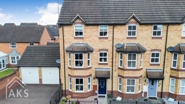 Wye Close, Hilton, DE65