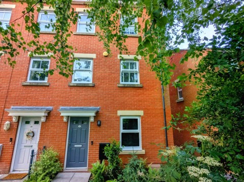 View Full Details for Hamble Way, Hilton, DE65