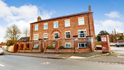 Castle Gate, Tutbury, Completed in September 2022