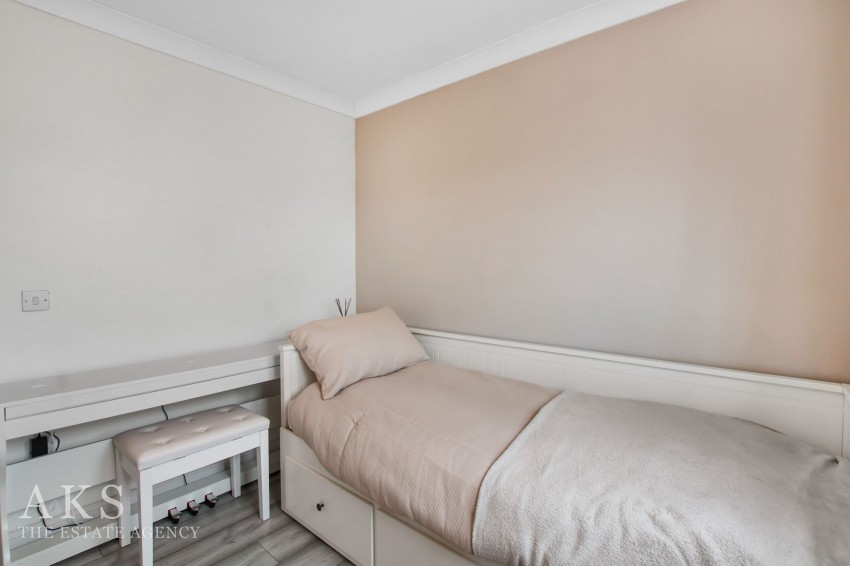 Images for Kyle Road, Hilton, DE65