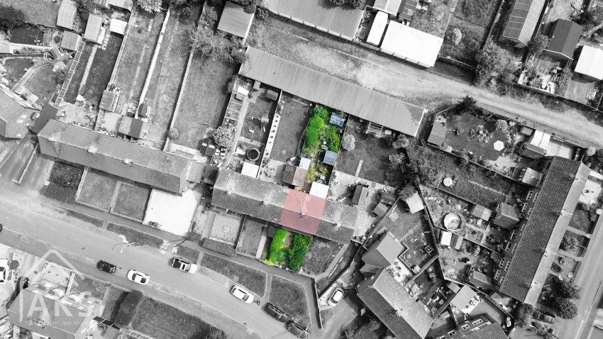 Images for Field Avenue, Hatton, DE65