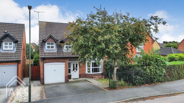 Avon Way, Hilton, DE65