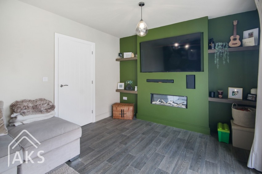 Images for Woodhead Way, Hilton, DE65