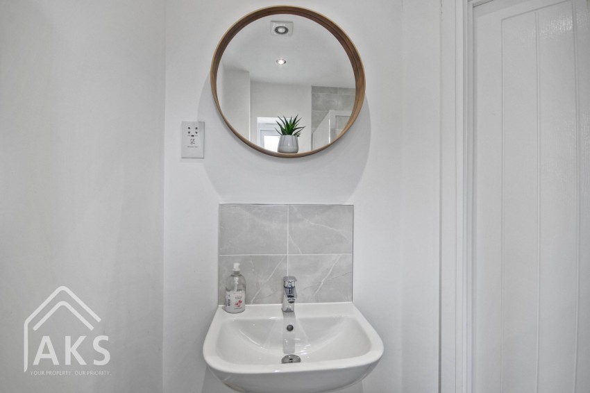 Images for Packington Road, Hilton, DE65