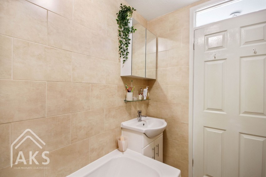 Images for Burdock Close, Oakwood, DE21